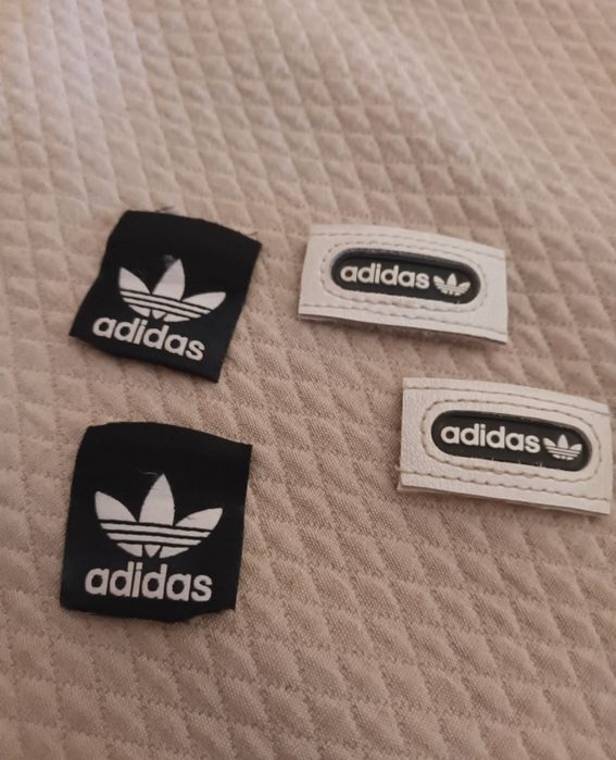 Etiquetas Adidas