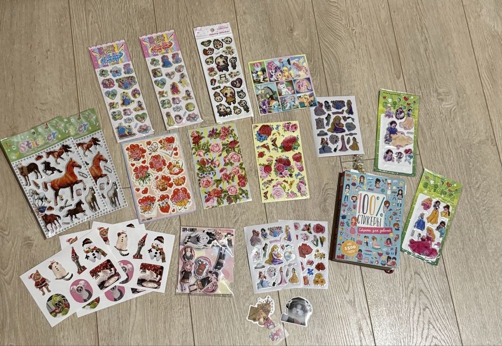 продам лот наліпок