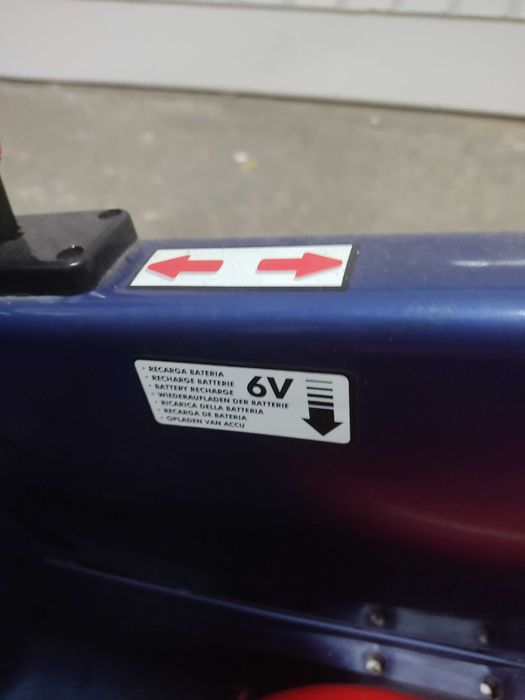 Carro elétrico de criança