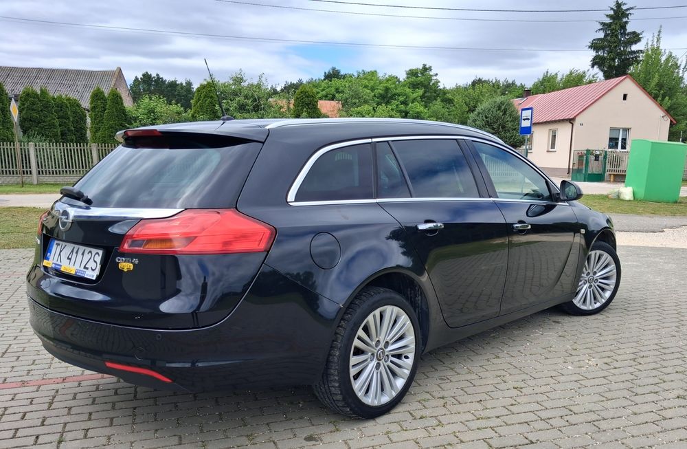 Opel insignia 2.0 160km !!! 2013ROK !!! 4X4 !!!