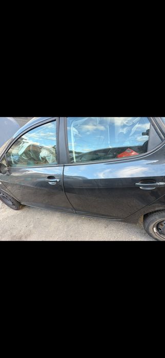 Porta frente lado esquerdo seat ibiza 6J