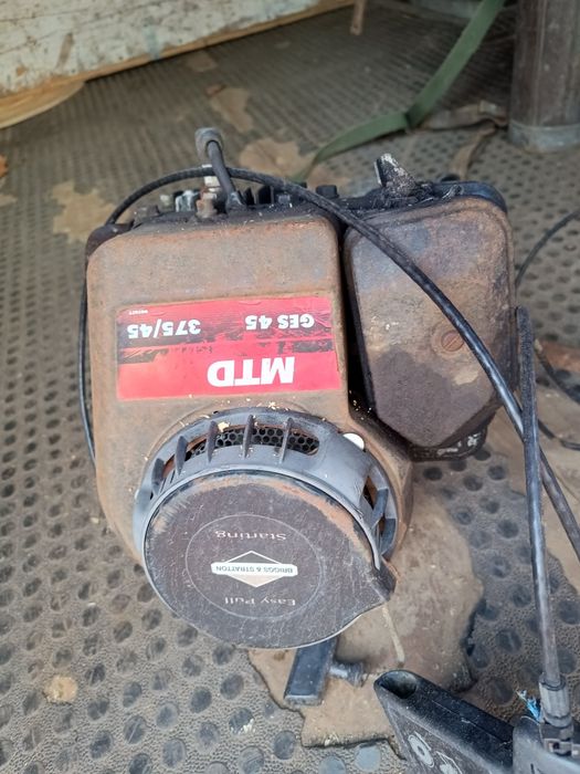 Salamandra e bombas de água e outros