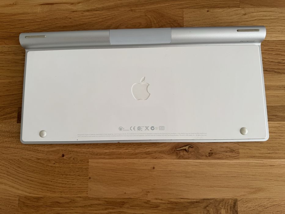 Klawiatura bezprzewodowa Apple Wireless Keyboard (Bluetooth) Stan Dobry!