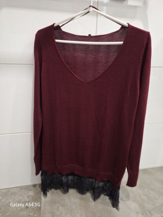 Zestaw swetrów w rozmiarze M