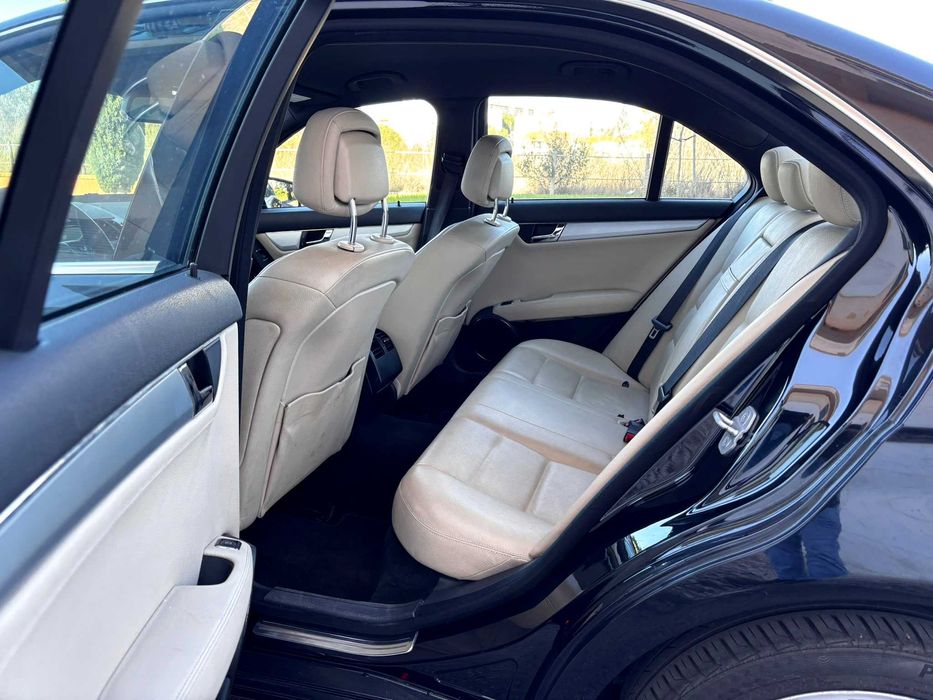 Mercedes C250 CDi 2010 Automático