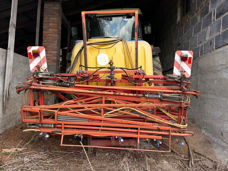 Opryskiwacz 1000l 15 metrów hydraulicznie składany z nowa pompa UDOR