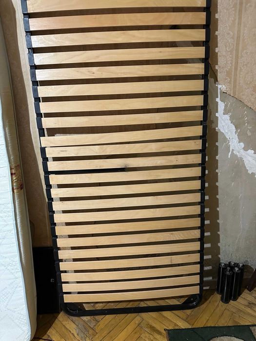 кровать dormeo 90x190х25 б/у