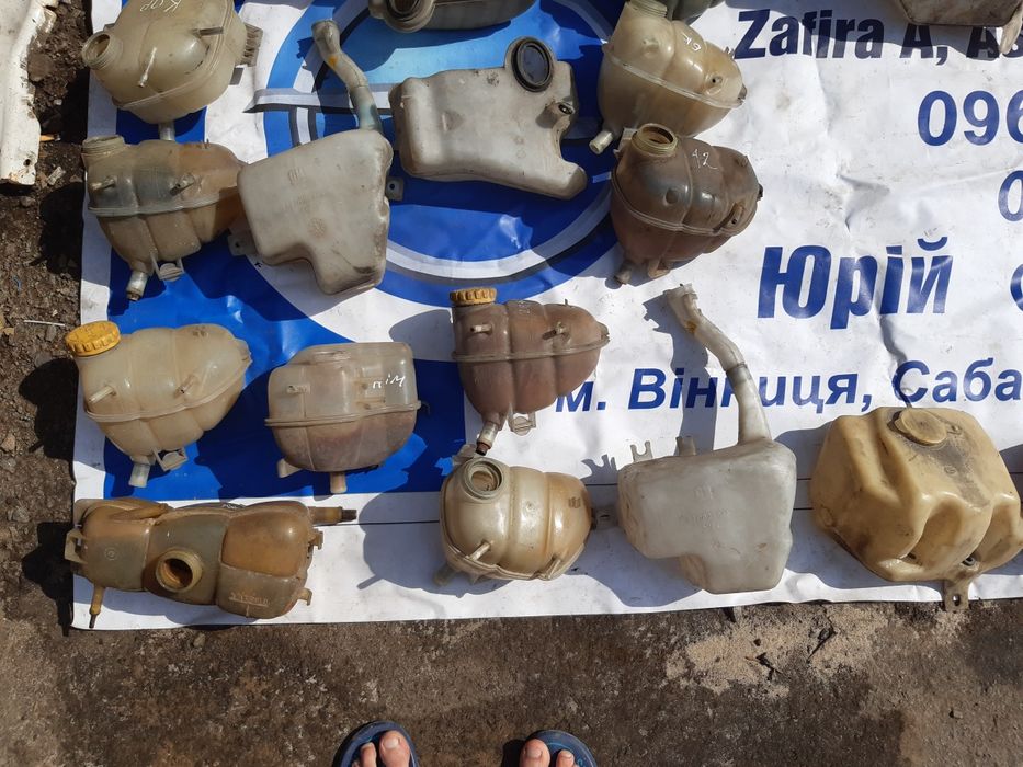 Бачок на тосол, омивача опель вектра астра зафира омега комбо меріва