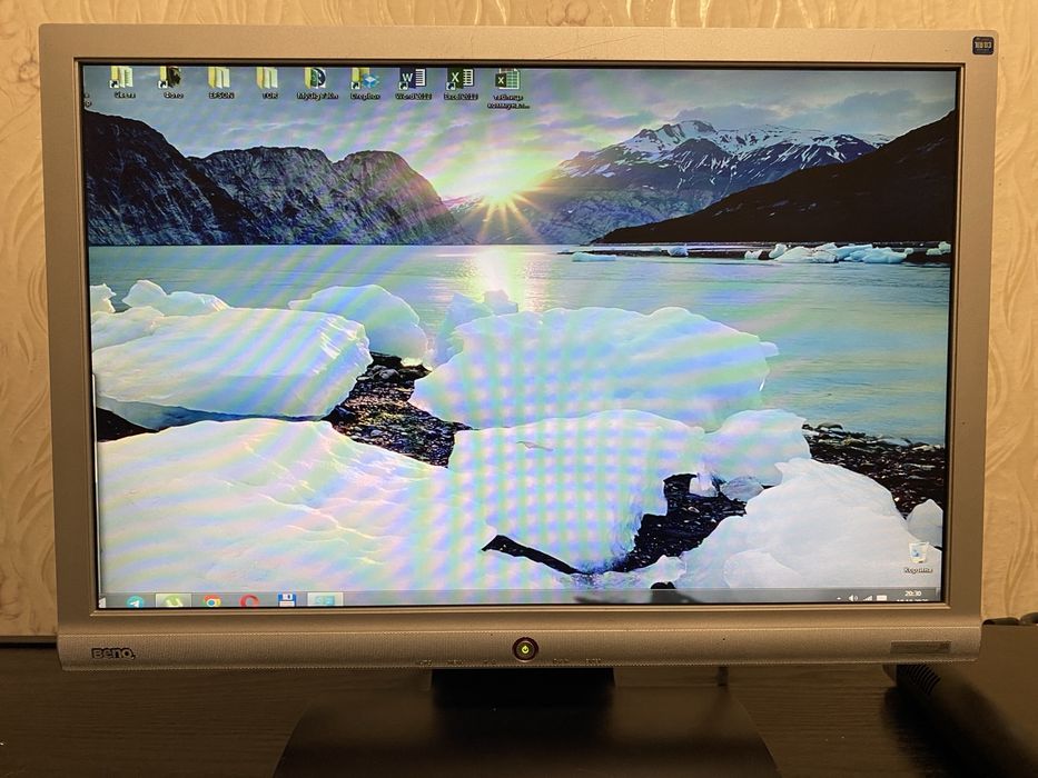 Монитор Benq G2000WA