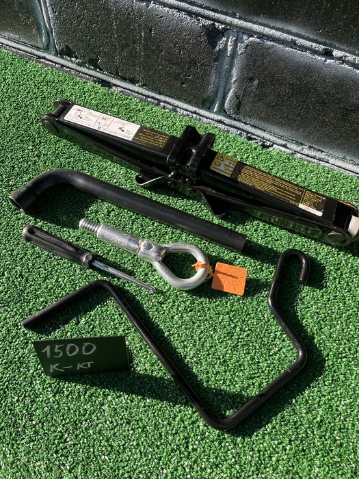 Домкрат набор Опель Зафира А Б Opel Zafira A B оригинальный