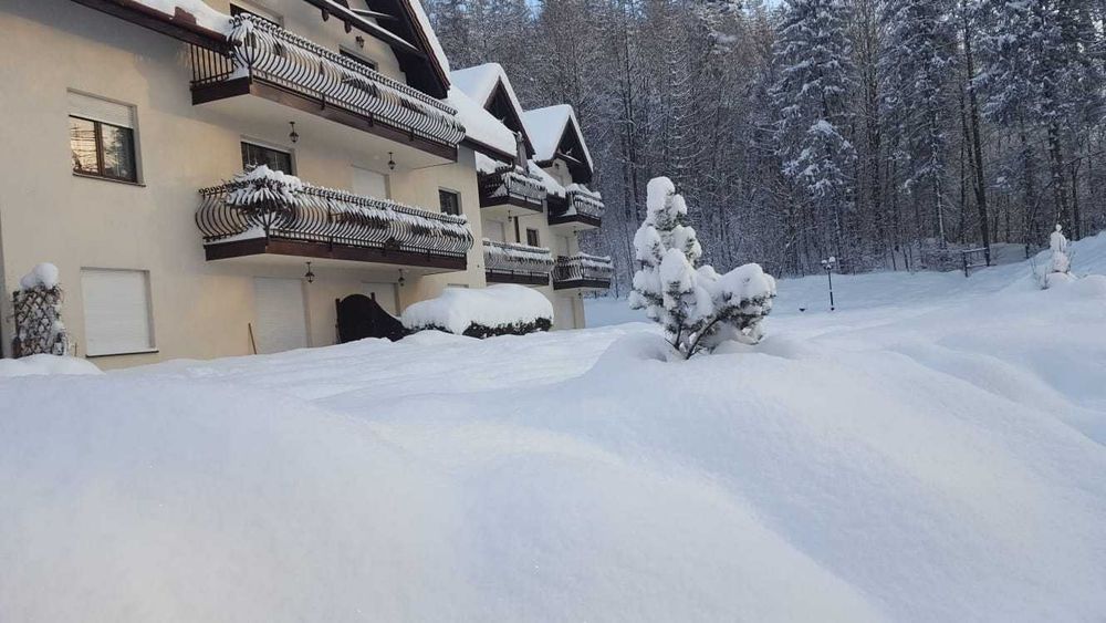 Apartament Wisła Belweder Góry ŚWIĘTA kominek POKOJE WYNAJEM Skoki