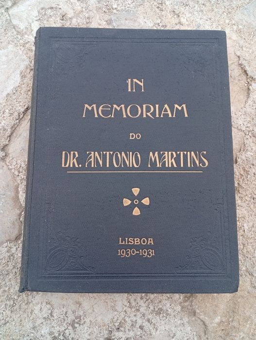 edição de homenagem intitulada "In Memoriam do Dr. Antonio Martins"