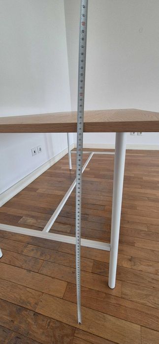 Mesa Nova, leve, resistente e facil de montar