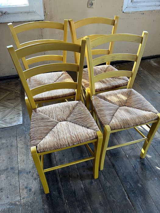 Fotele, krzesła, hokery