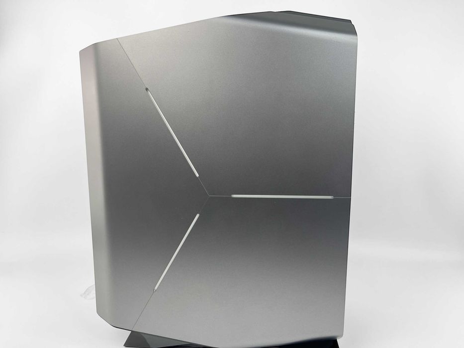 Комп’ютер Alienware Aurora R6 i7-7700K|16Gb|256Gb|Wi-Fi|850W: 11 500 ...