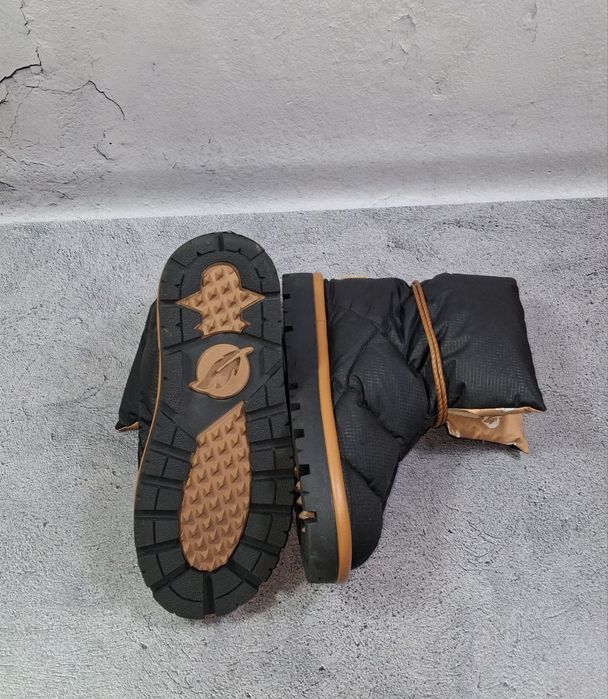 Ботинки Flufie Classic дутики женские с пуховым утеплителем кроссовки