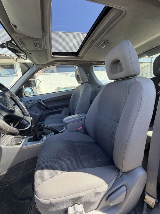 Toyota RAV4 2.0D-4D 116CV