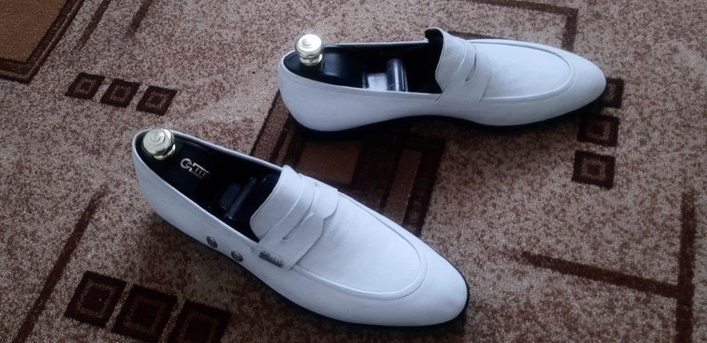 Лоферы GUCCI  оригинал Италия 44- 45 туфли мокасины