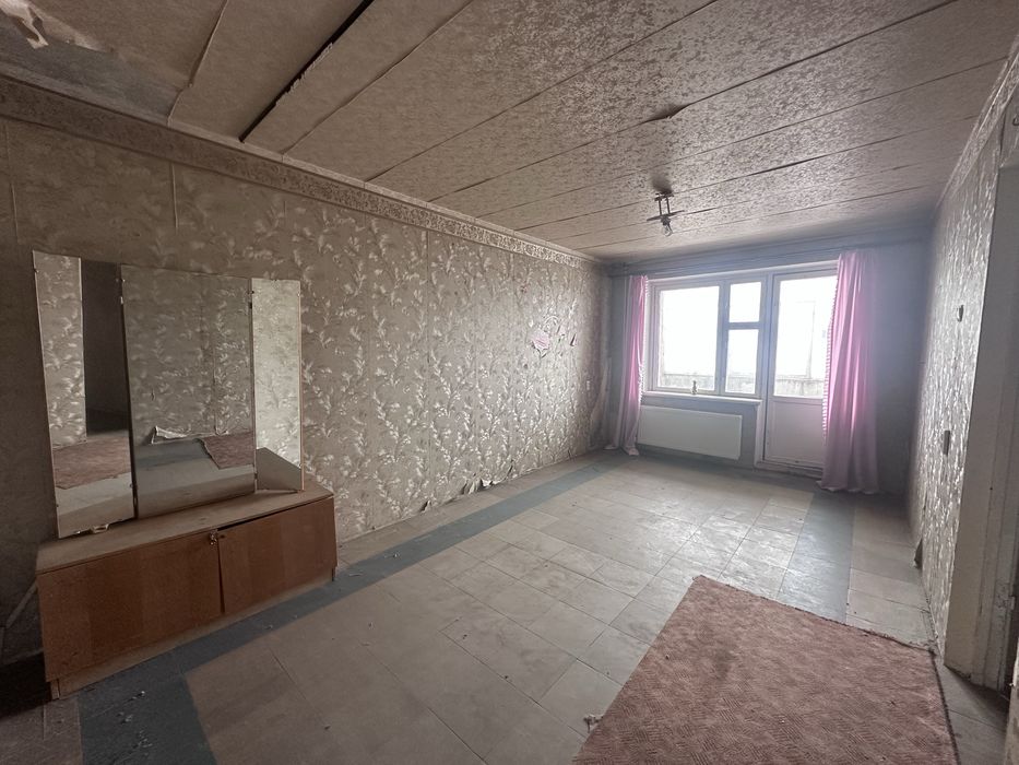 Продам 2-х к квартиру в пгт Заречное ( Гвардейское)