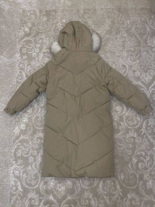 Жіноча куртка-пуховик