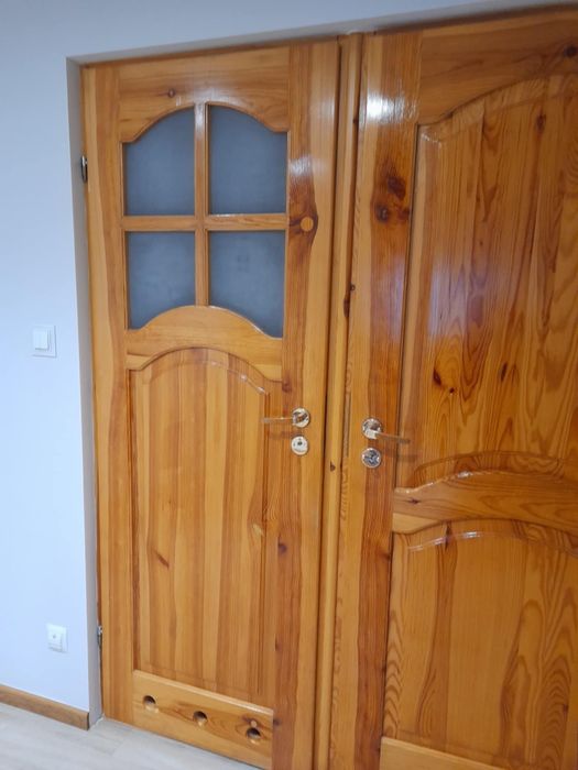 Drzwi sosnowe wewnętrzne