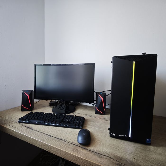 Komputer gamingowy w zestawie z monitorem  100% SPRAWNY