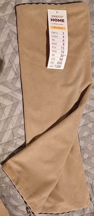 Poszewka Home 45 x 45 dekoracyjna miękka miła w dotyku ładna