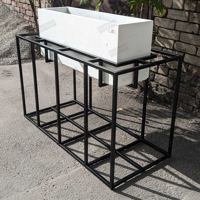 Вазони на Металевих Опорах, Підставки Металеві для Кашпо Дніпро