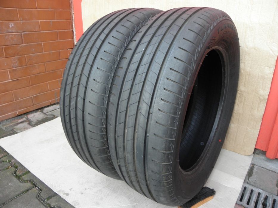 Opony Bridgestone Turanza T005 215/60R17 96 H