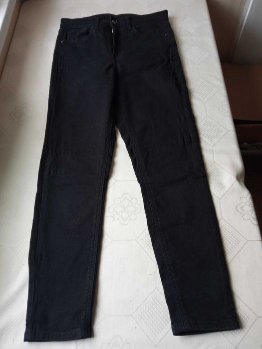Damskie spodnie jeans elastyczne r S pas 68-74cm