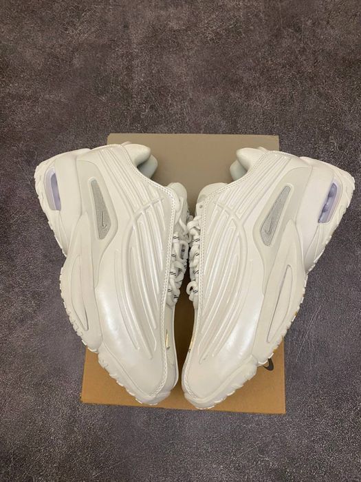 Drake’s NOCTA x Nike Hot Step 2 White Reflective