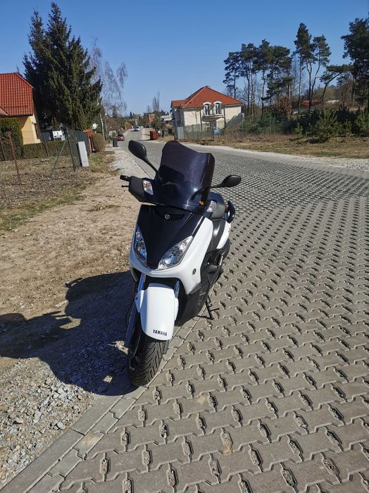 Yamaha x Max 125