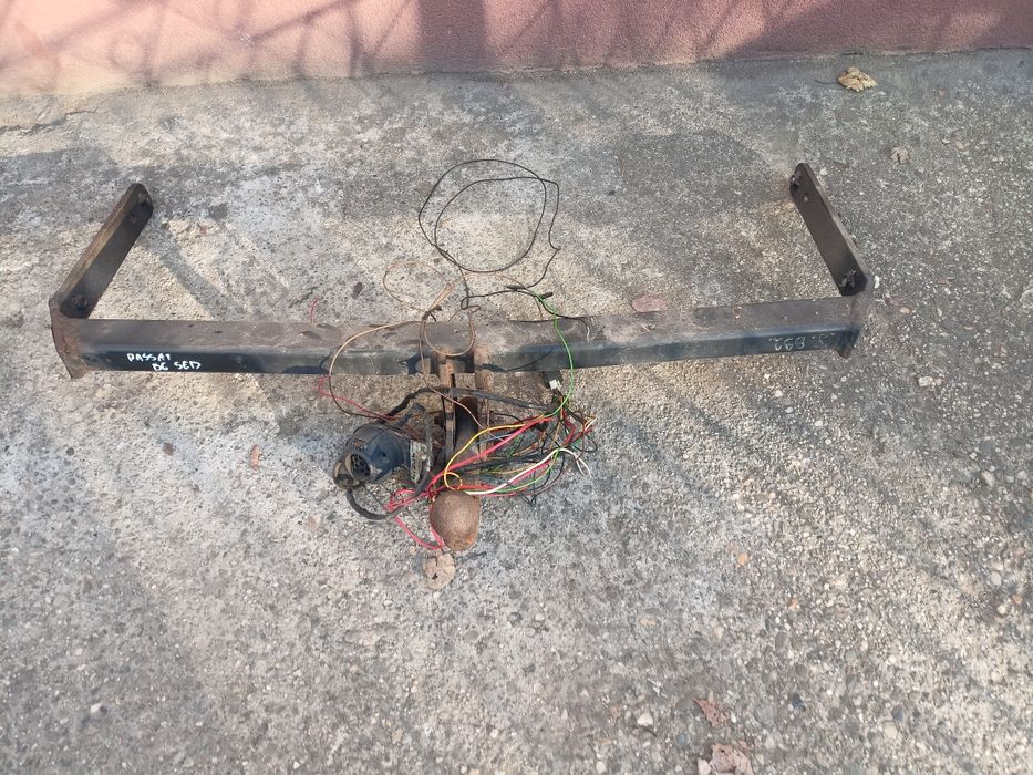 Hak holowniczy VW passat b6 sedan