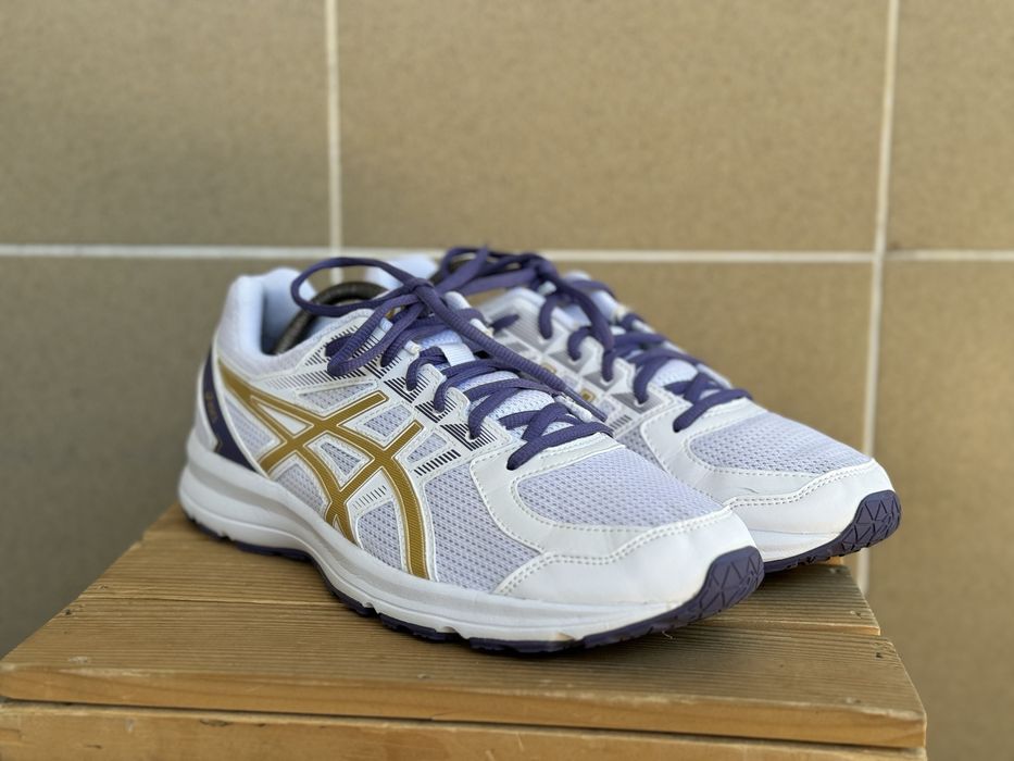 ASICS кросовки кросівки бігові оригінал