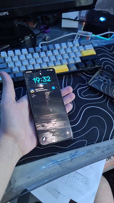 Продам Samsung s21 ultra 5g 128gb