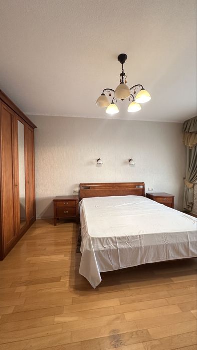 Довгострокова оренда в центрі міста 1,5к . Новобудова . інд. Опалення