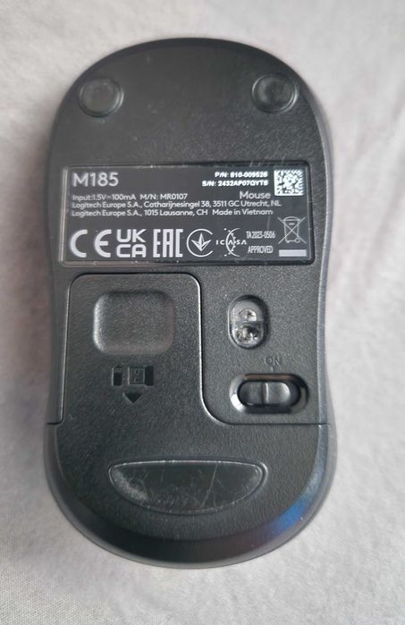 Logitech M185 Mysz bezprzewodowa