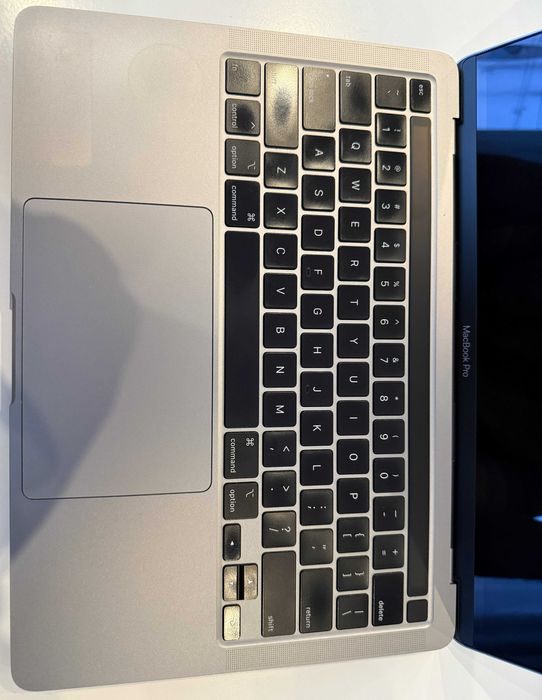 MacBook Pro A2251