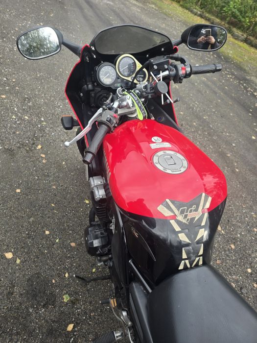 Motocykl Yamaha FZS 600