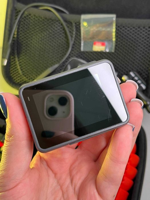 Екшн-камера GoPro Hero 7 black зі штативом