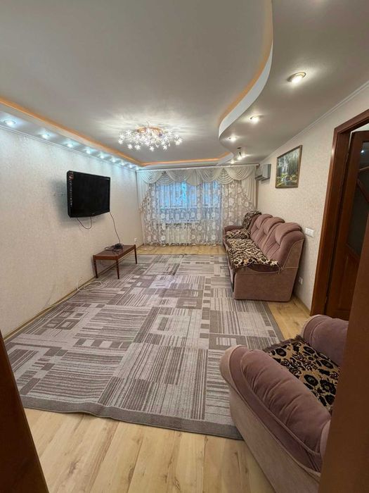 Сдам 3-х комнатную квартиру на Бочарова 6