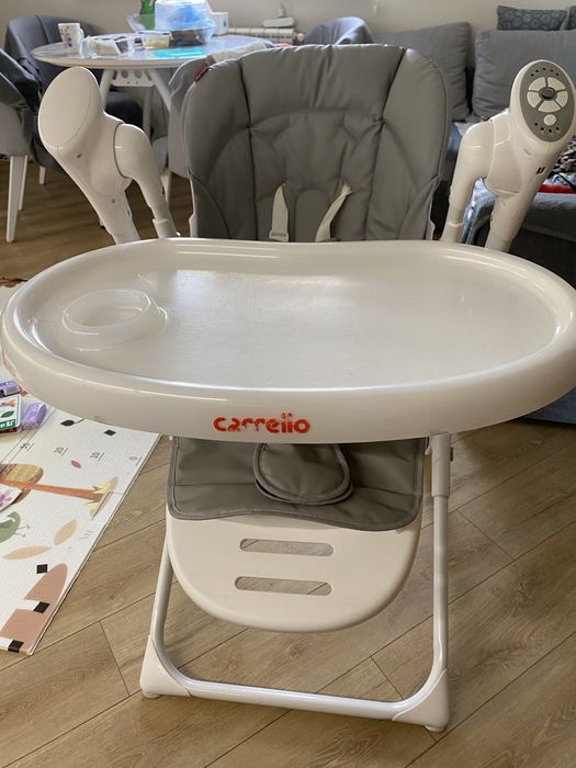 Крісло для годування та гойдалка Carrello Triumph
