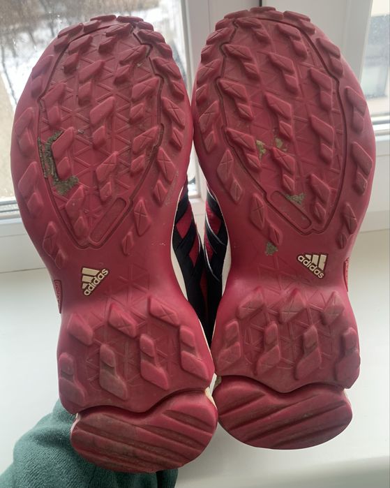 Кросівки жіночі adidas gore-tex 39,5 розмір