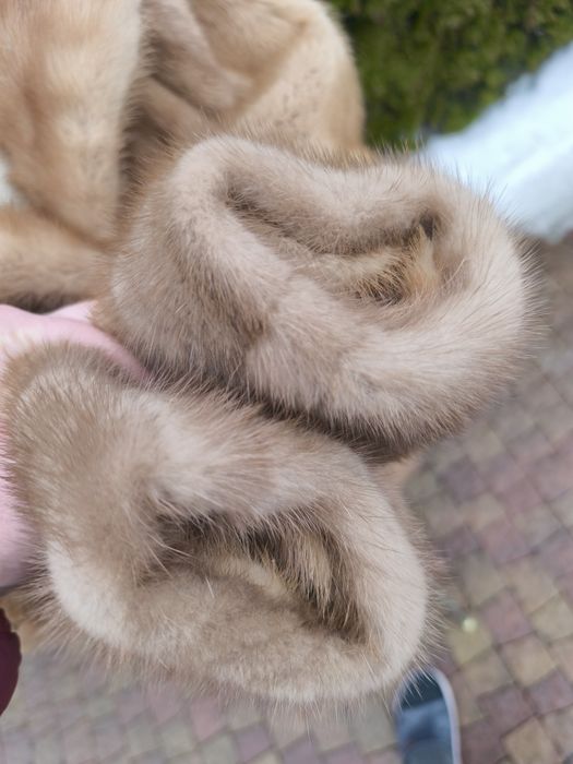 Futerko z norki beżowej