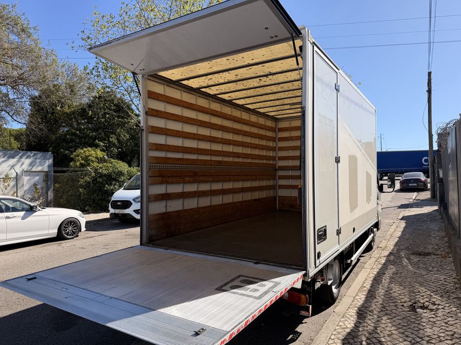 FUSO CANTER 3500kg 3.0 130cv 12/2010 Excelente Estado c/Bascula ###OPORTUNIDADE###