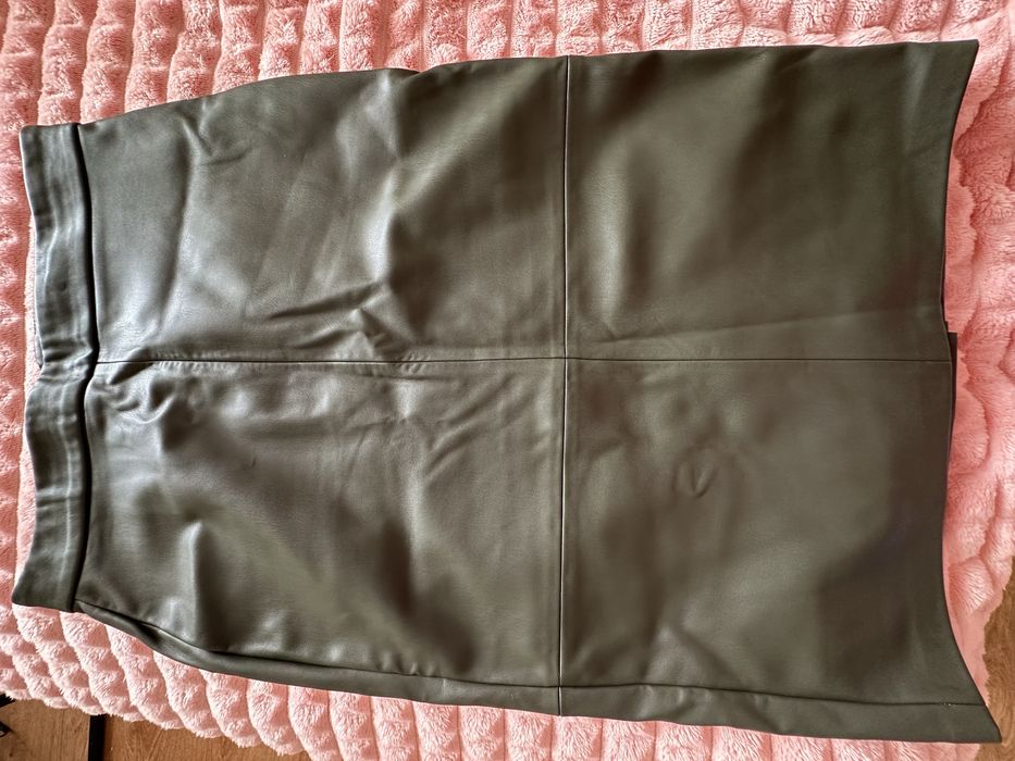 Спідниця з екошкіри