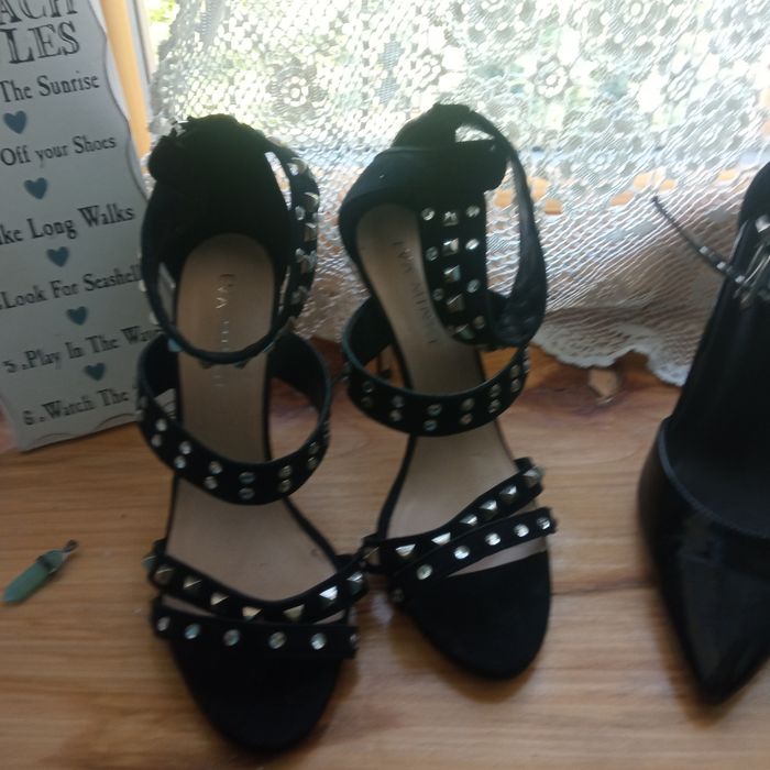 Szpilki Eva Minge sexy i wygodne buty