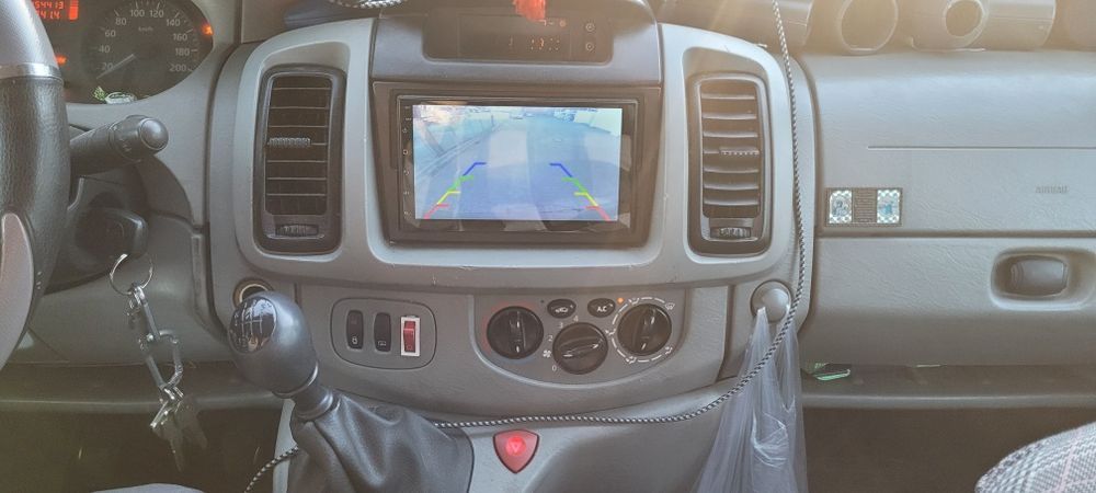 Opel Vivaro Довга база+ кондиціонер
