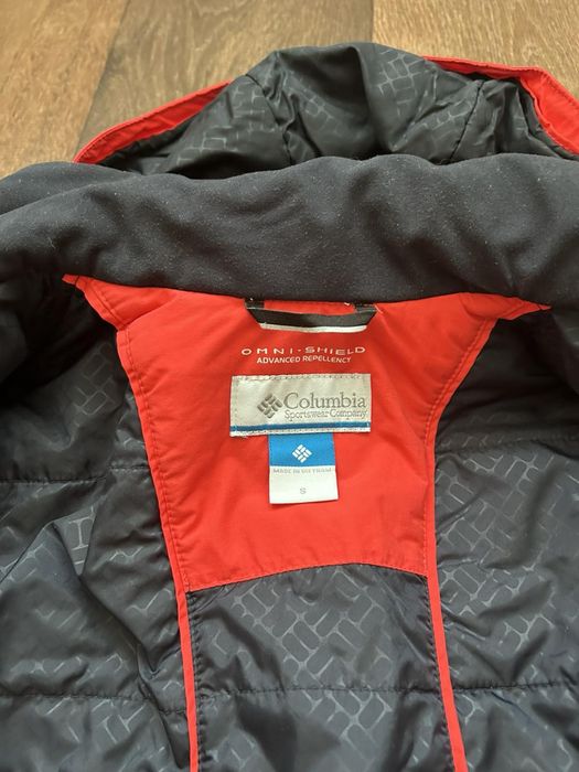 Продам куртку Columbia