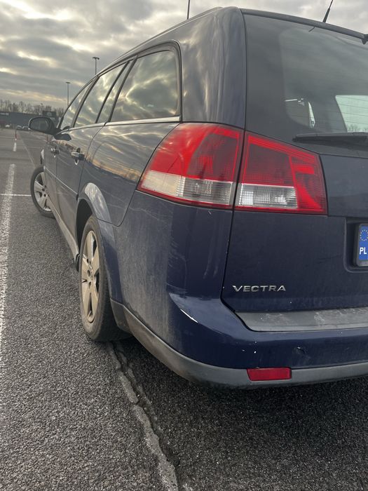 Opel vectra c uszkodzony